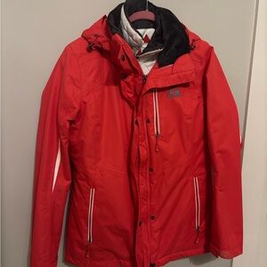 Womenโs Gerry 2-in-1 Pink Ski Jacket